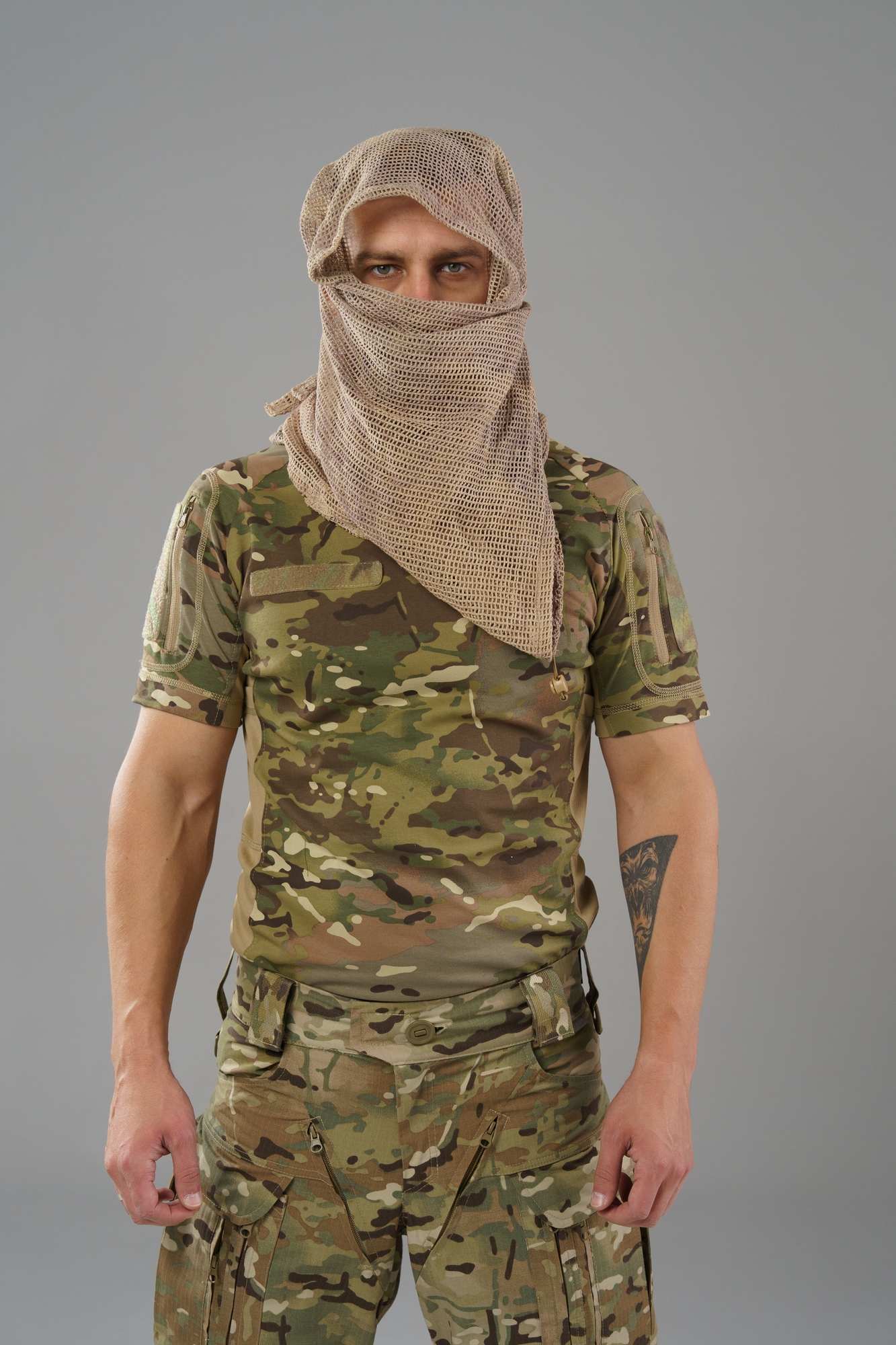 Camouflage mesh scarf
