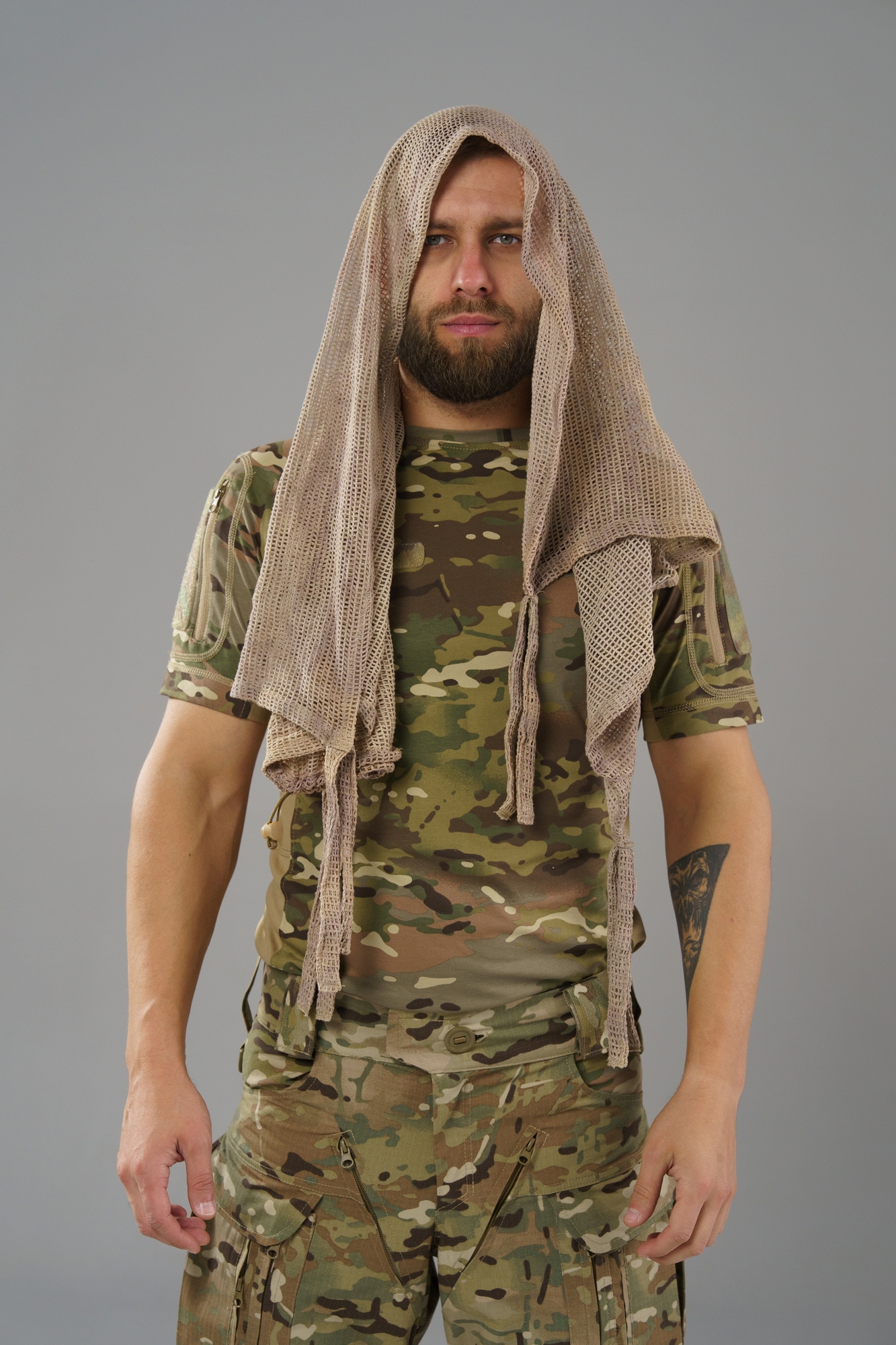 Camouflage mesh scarf